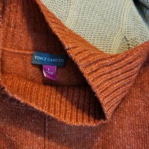 Vince Camuto Pumpkin lush soft medium weight mock-neck sweater, size L
